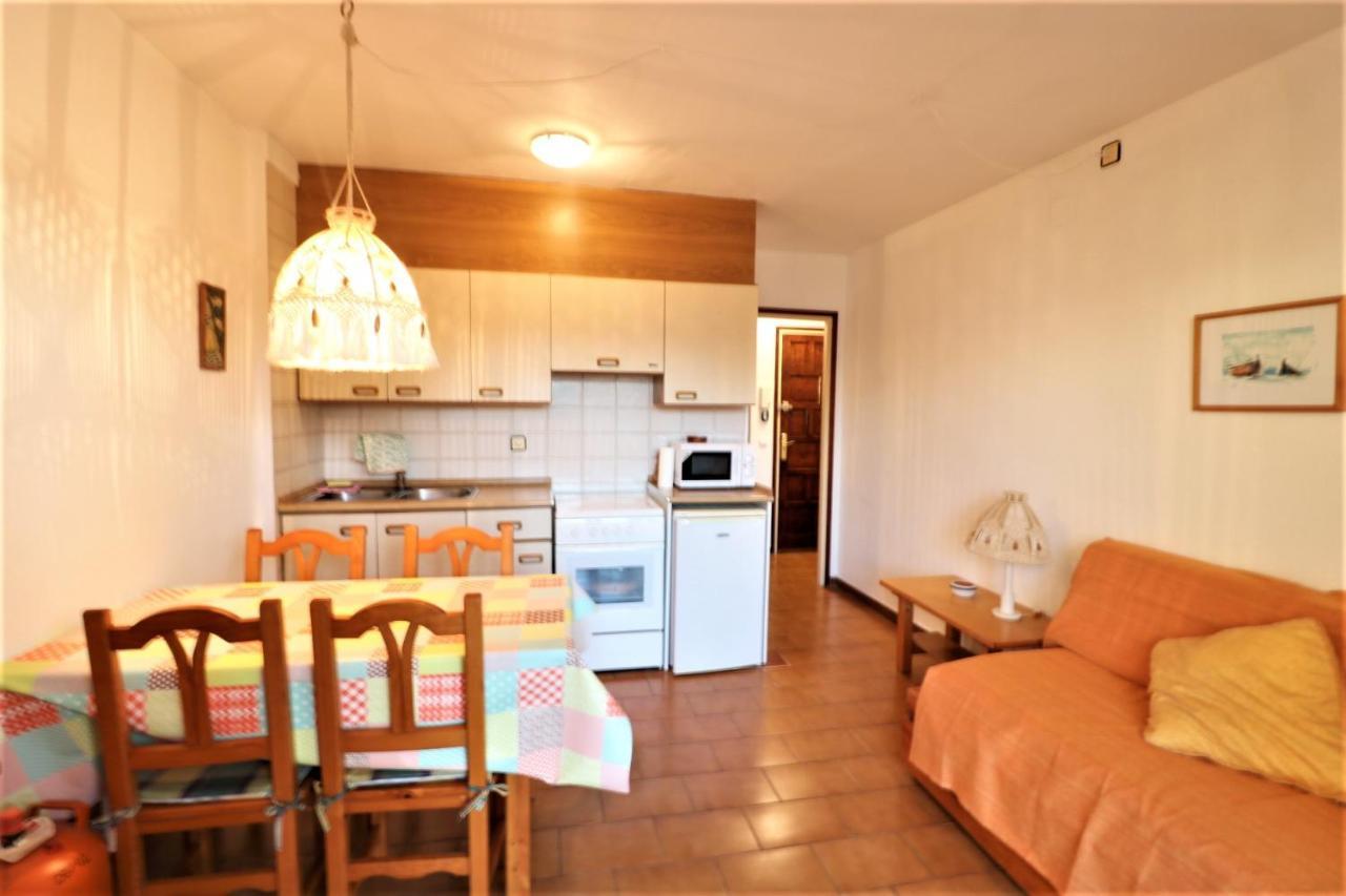 Pattaya P14 Apartment เอมปูเรียบราบา ภายนอก รูปภาพ
